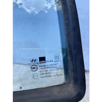 SZYBA BOCZNA TYLNA TYŁ STRONA LEWA HYUNDAI GETZ A004313