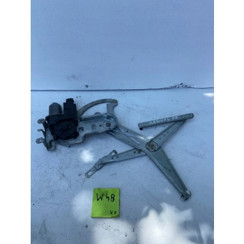 PODNOŚNIK SZYBY DRZWI PRZEDNICH PRZÓD STRONA PRAWA OPEL MERIVA A 93389551