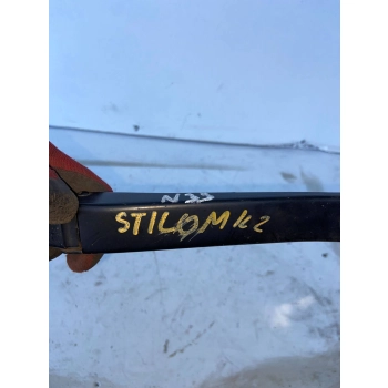 RAMIĘ WYCIERACZKI PRZEDNIEJ SZYBY PRZÓD FIAT STILO
