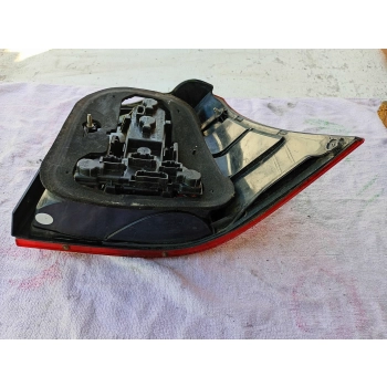 LAMPA TYLNA TYŁ STRONA PRAWA VOLKSWAGEN GOLF IV 1212123 GENUINE