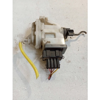 CENTRALNEGO ZAMKA TYŁ STRONA PRAWA VOLKSWAGEN GOLF III 3A0862153 GENUINE