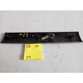listwa ozdobna deski rozdzielczej AUDI A6 S6 C5 4B 568988989