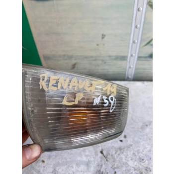 KIERUNKOWSKAZ PRZEDNI PRZÓD STRONA LEWA RENAULT 19