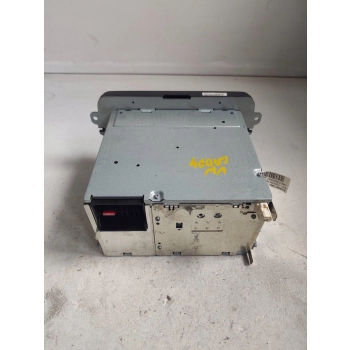 RADIOODTWARZACZ VOLKSWAGEN CADDY VWZ1Z1E4423047 GENUINE