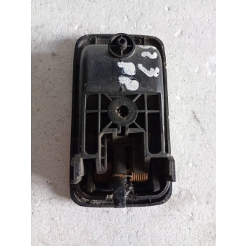 KLAMKA WEWNĘTRZNA PRZÓD STRONA PRAWA MAZDA 323 264545445