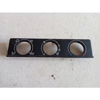 panel sterowania nawiewem (maskownica pokręteł) SKODA FELICIA I 26587878