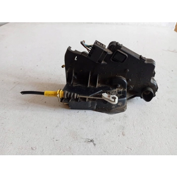 ZAMEK DRZWI PRZEDNICH PRZÓD STRONA LEWA BMW 3 E46 2356656
