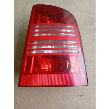LAMPA TYLNA TYŁ STRONA PRAWA SKODA OCTAVIA MK1 (1U) 1U9945096 GENUINE