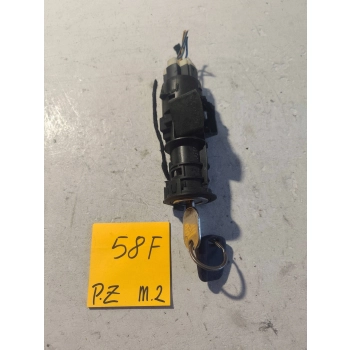 STACYJKA Z KLUCZYKIEM ŚRODEK MAZDA PREMACY 38482 GENUINE