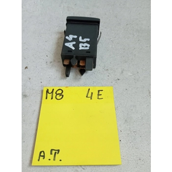 WŁĄCZNIK ŚWIATEŁ AWARYJNYCH ŚRODEK AUDI A4 S4 B5 8D 8D0941509C