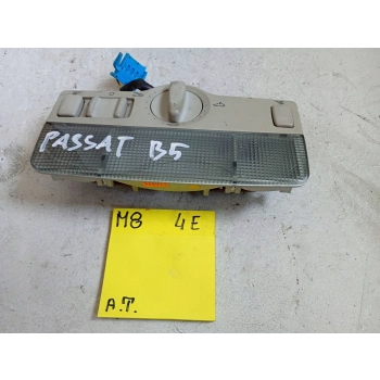 OŚWIETLENIE WNĘTRZA ŚRODEK VOLKSWAGEN PASSAT B5 DN057AP-0