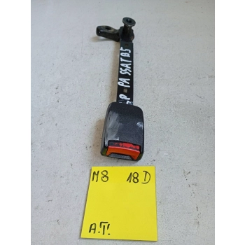 KLAMRA PASA PRZEDNIEGO PRZÓD STRONA LEWA VOLKSWAGEN PASSAT B5 3B0858471