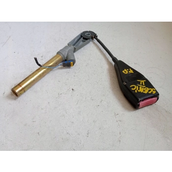 KLAMRA PASA PRZEDNIEGO PRZÓD STRONA PRAWA RENAULT SCENIC II 8200252181