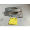 ZEWNĘTRZNA KLAMKA DRZWI PRZÓD STRONA LEWA VOLKSWAGEN PASSAT B5 265989