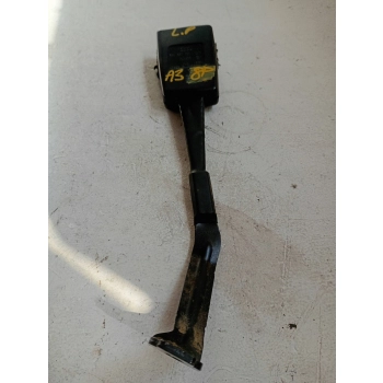 KLAMRA PASA PRZEDNIEGO PRZÓD STRONA LEWA AUDI A3 S3 8P 8P0857755