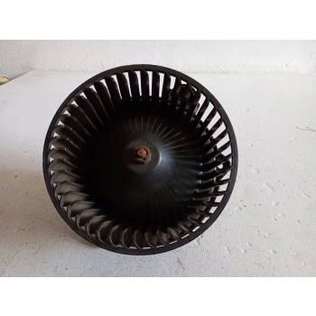 DMUCHAWA NAWIEWU ŚRODEK KIA PICANTO 9711307000