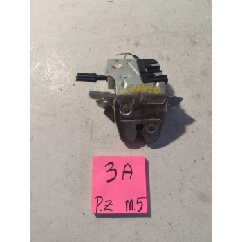 ZAMEK KLAPY BAGAŻNIKA TYŁ MERCEDES-BENZ VANEO W414 A4147400035 GENUINE