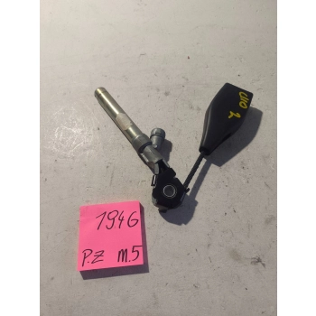 RENAULT CLIO II 2384728 LEWY Napinacz Pasa Przedni Klamra Oryginał