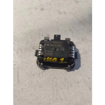 CZUJNIK DESZCZU I ŚWIATŁA ŚRODEK RENAULT CLIO II 8200063060 GENUINE