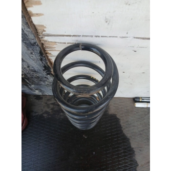 SPRĘŻYNA PRZEDNIA PRZÓD VOLKSWAGEN POLO IV 9N3 GENUINE