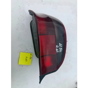 LAMPA TYLNA TYŁ STRONA PRAWA CITROEN SAXO GENUINE