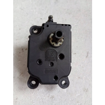SILNICZEK KLAP NAWIEWU ŚRODEK FORD MONDEO MK III 1S7H19E616AA GENUINE