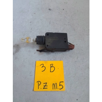 ZAMEK KLAPKI WLEWU PALIWA TYŁ MAZDA 6 238432 GENUINE