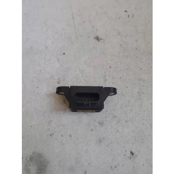 CZUJNIK ZDERZENIOWY (AIRBAG) ŚRODEK MAZDA 6 GP9F67711 GENUINE