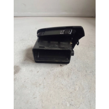 KRATKA NAWIEWU BOCZNA DESKI PRZÓD STRONA LEWA FIAT CROMA 735384107 GENUINE