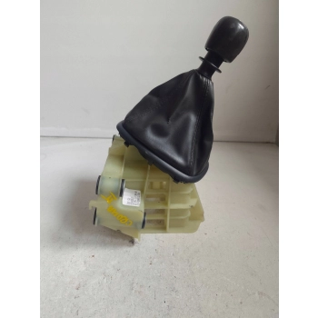 WYBIERAK BIEGÓW ŚRODEK FIAT CROMA 553480620 GENUINE