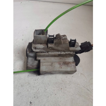 ZAMEK DRZWI TYLNYCH TYŁ STRONA PRAWA FIAT CROMA 3892492 GENUINE