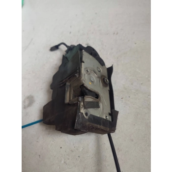 ZAMEK DRZWI PRZEDNICH PRZÓD STRONA LEWA FIAT CROMA 23847382 GENUINE