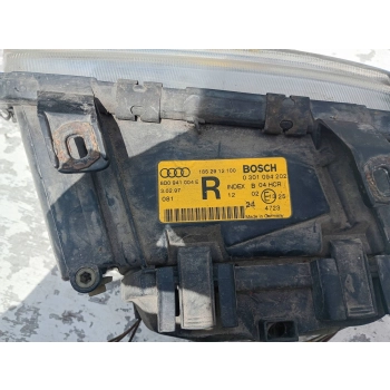 REFLEKTOR PRZÓD STRONA PRAWA AUDI A4 S4 B5 8D 1852912100 GENUINE
