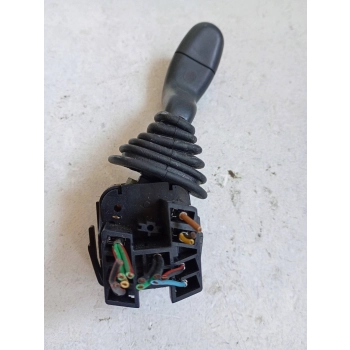 PRZEŁĄCZNIK ZESPOLONY SKODA FELICIA II 1212123 GENUINE