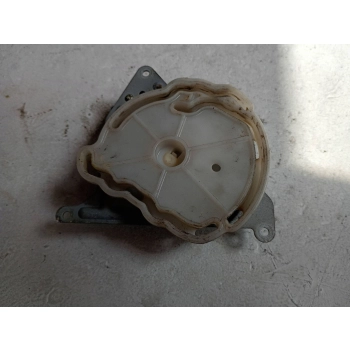 SILNICZEK KLAP NAWIEWU TOYOTA AVENSIS T250 1212123 GENUINE