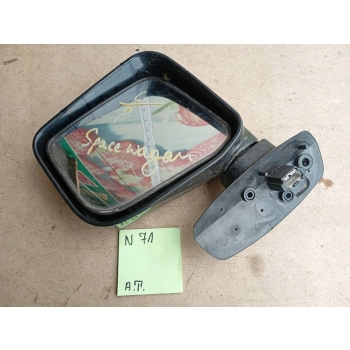 ELEKTRYCZNE BOCZNE PRAWA STRONA MITSUBISHI SPACE WAGON 012105 GENUINE
