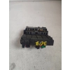 SKRZYNKA BEZPIECZNIKÓW ŚRODEK PEUGEOT 307 9646405380 GENUINE