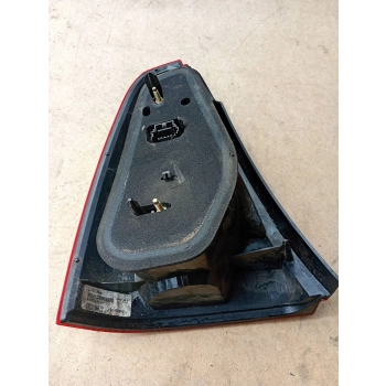 LAMPA TYLNA TYŁ STRONA PRAWA DACIA LOGAN I 8200211019 GENUINE