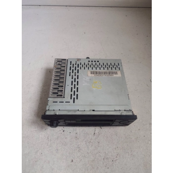 RADIOODTWARZACZ VOLKSWAGEN PASSAT B5 1J0035186D GENUINE