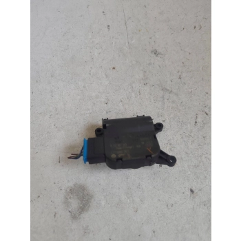 SILNICZEK KLAP NAWIEWU ŚRODEK VOLKSWAGEN PASSAT B6 3C0907511 GENUINE
