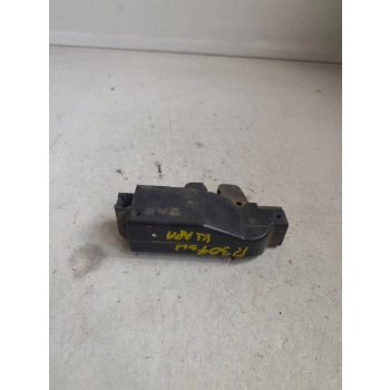 ZAMEK KLAPY BAGAŻNIKA TYŁ PEUGEOT 307 847284 GENUINE