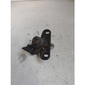 WKŁADKA ZAMKA KLAPY BAGAŻNIKA DAEWOO NEXIA 328429 GENUINE