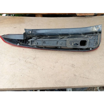 LAMPA TYLNA TYŁ STRONA PRAWA FORD FIESTA 084311952RB GENUINE