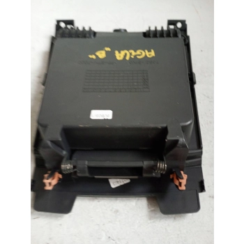 SCHOWEK ŚRODEK OPEL AGILA B 7382151K00 GENUINE