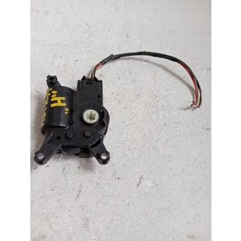 SILNICZEK KLAP NAWIEWU PRZÓD OPEL ASTRA H 52406339R07 GENUINE