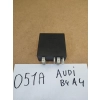 PRZEKAŹNIK WYCIERACZEK AUDI A4 B5 8D0907701A