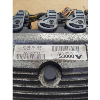 KOMPUTER SILNIKA STEROWNIK RENAULT SCENC II 1.6 03R. 8200298463