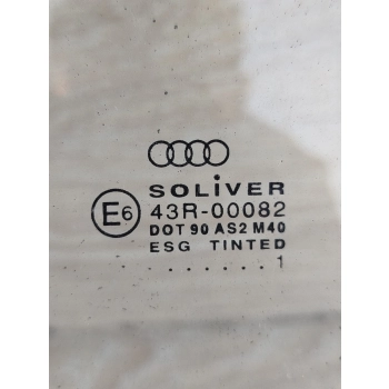 SZYBA BOCZNA DRZWI LEWY PRZÓD AUDI A6 C5 KOMBI