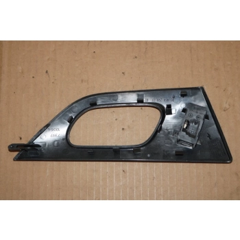 PEUGEOT 407 SW PRZEŁĄCZNIK PODNOSZENIA PANEL STEROWANIA SZYBAMI TYLNI TYŁ PRAWY Z OBUDOWĄ