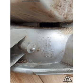 LAMPA PRZEDNIA PRAWA REFLEKTOR PRAWY TOYOTA YARIS I